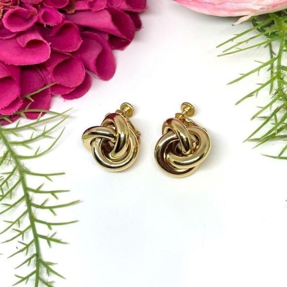 VINTAGE⚜️RARE NAPIER Golden Knot Incredible Quality Clip Earrings